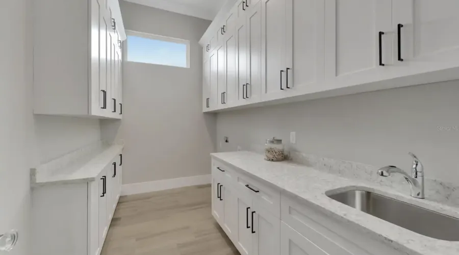 5713 Tybee Island Drive, Apollo Beach, Florida, 33572, United States, 4 Bedrooms Bedrooms, 8 Rooms Rooms,3 BathroomsBathrooms,Waterfront,For Sale,Tybee Island Drive,1894809